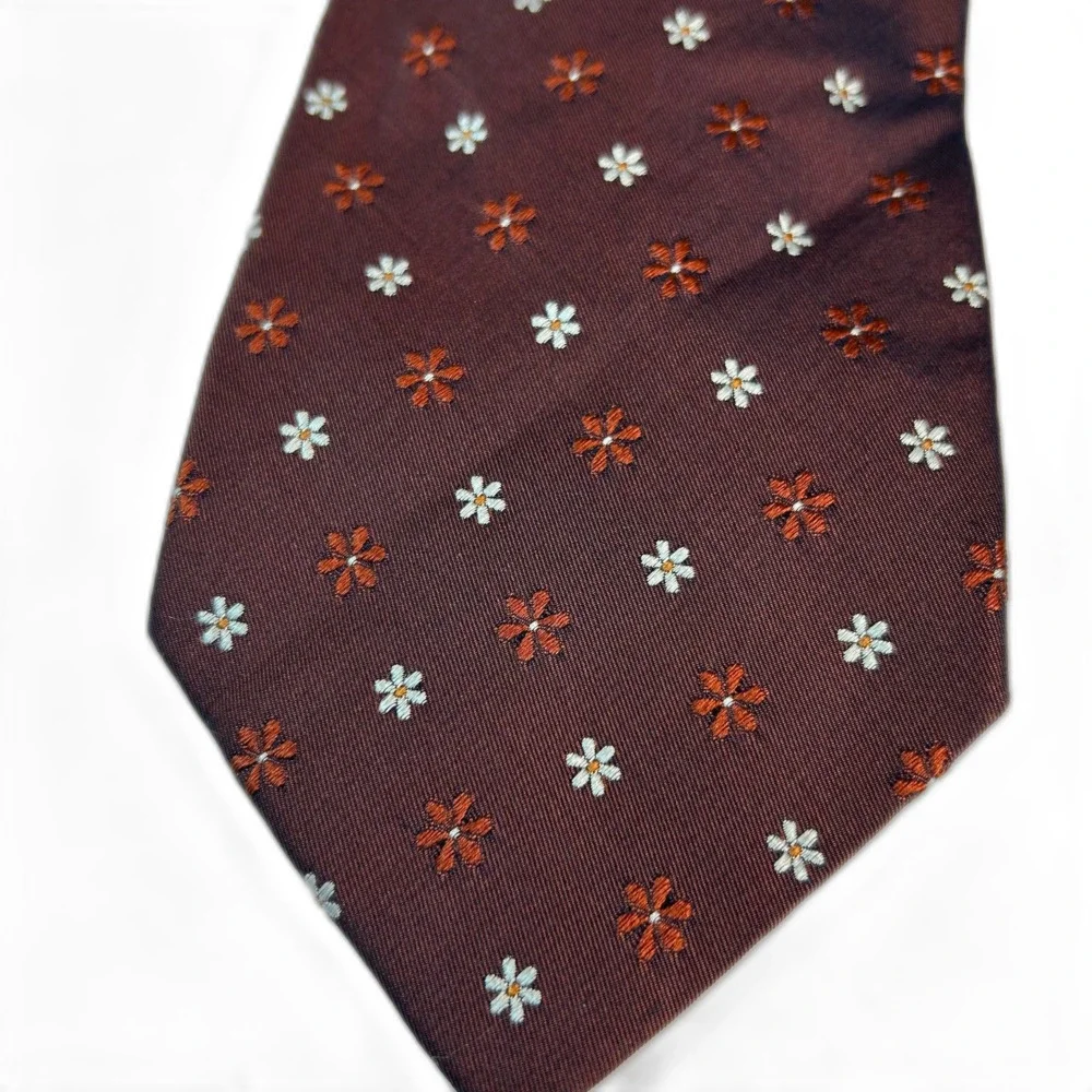 J. Crew Men's NWOT Brown with Light Brown White Floral 100% Silk Tie